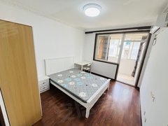 南京鼓楼江东主卧阳台 紧靠建邺吾悦广场河西万达苏宁慧谷 苏宁广场江东门出租房源真实图片