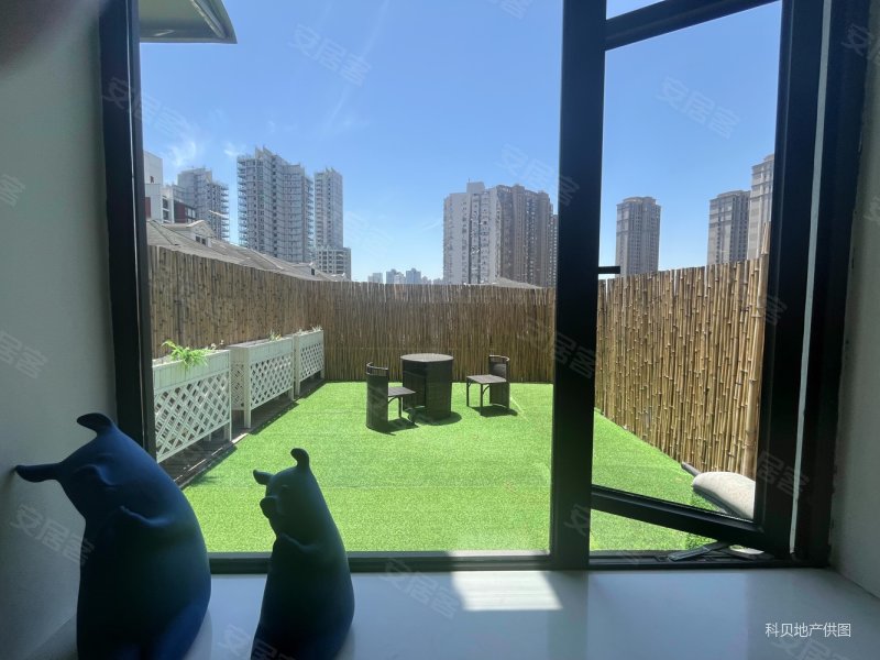 人民广场 电梯房 双卫格局 交通便捷 高楼层采光充足 精装修,怡水豪庭