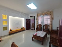 海丰海城海城城区低价出租下坑金东方4期3楼 户型入住舒服 家电齐全 拎包入住出租房源真实图片