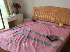 镇江句容句容吾悦广场免中介费紧靠吾悦广场地铁站高铁站交通便利设施齐全拎包入住出租房源真实图片