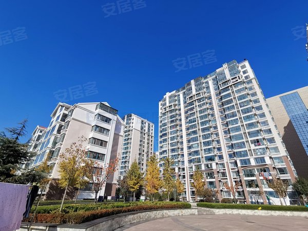 青岛市南绍兴路国际城名苑国际城名苑 3室2厅2卫