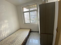 德阳什邡方亭街道停车方便，低楼层，房子家具家电齐全拧包入住出租房源真实图片