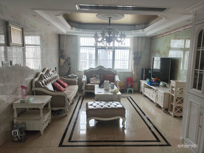 滨湖欣园 精装修 临地铁 商品房 高楼层视野好 南北通透