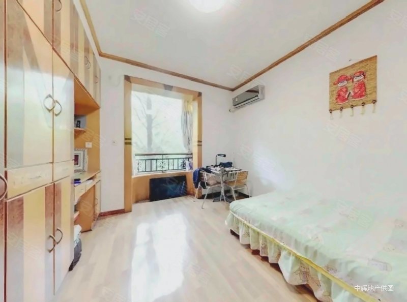 涌金五折名都苑4楼居住舒服