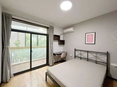 武汉洪山光谷软件园0中介！月付免押！芭比伦堡 光谷软件园 世贸中心 APP广场出租房源真实图片