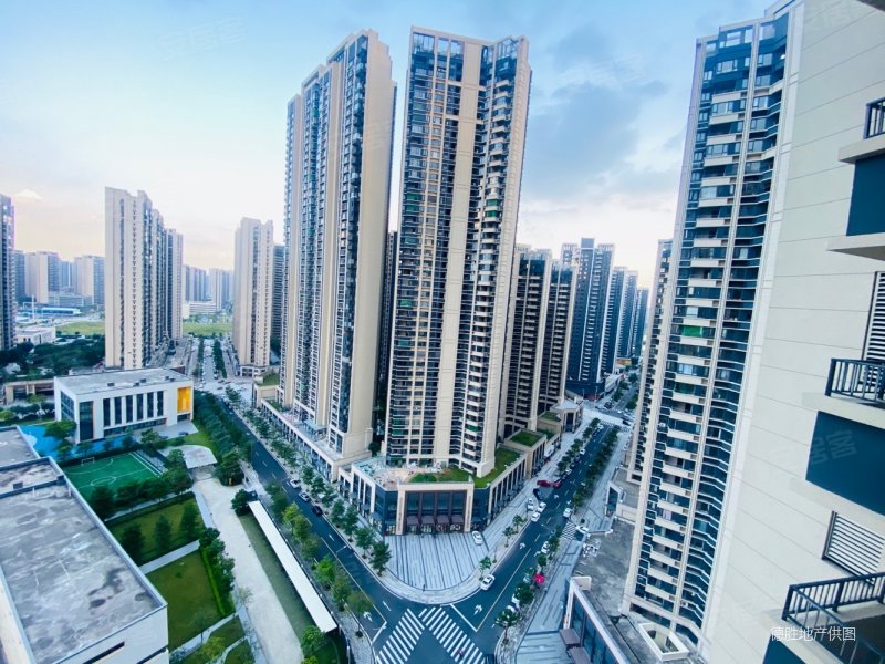 93平三房两卫 南北通,金悦华府二手房,110万,3室2厅,2卫,93平米-惠州