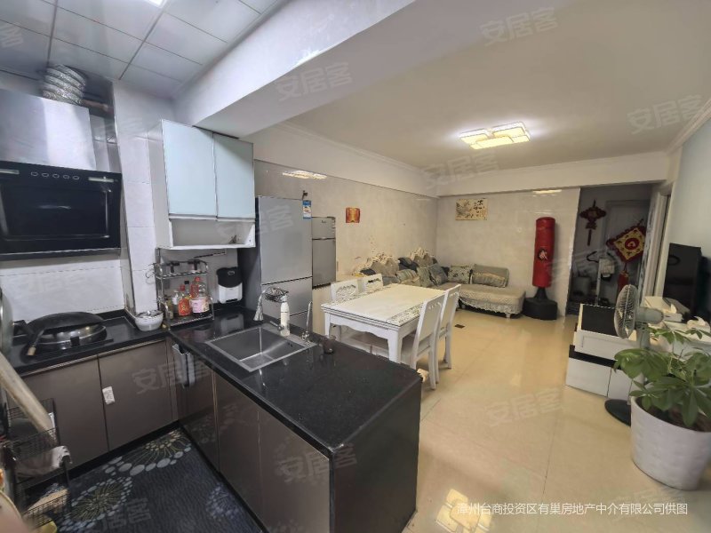 瑞鑫公寓2室2厅1卫49.17㎡南31万