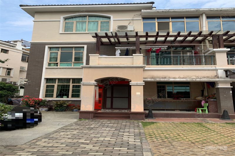 惠州水口蓝波湾双拼湖边别墅花园面积180平可停4台车