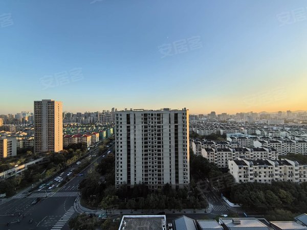 杭州上城景芳保利中央公馆中盛府 新塘路4号线 近东站 钱江新城 景芳