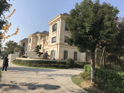 钱湖比华利别墅