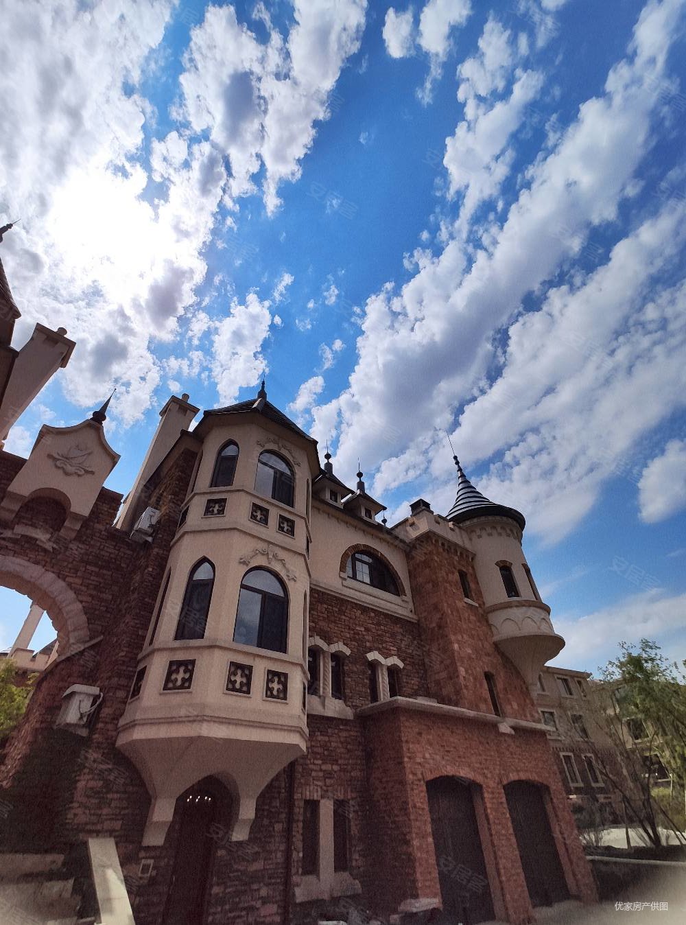 东北仅一的纯城堡独栋别墅国王湖自然风光沈阳顶流门口就是地铁