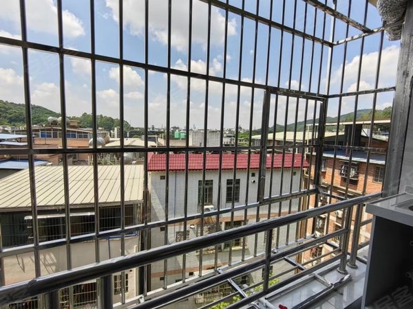 广州天河柯木塱高塘石塘石新街一巷自建房天河区地铁6号线高塘石站