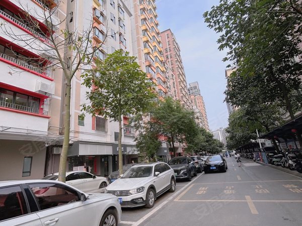 深圳龙华民治南源新村4 6号线红山站 近6979 直达会展中心福田口岸