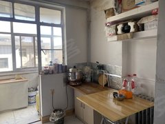 庆阳西峰西峰城区东方红附两居室 家具家电全带 采光无遮挡看房方便。出租房源真实图片