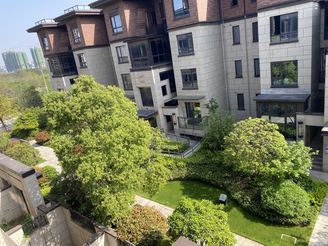 九龙湖 叠墅,上下三层使用面积近300平,新力禧园(别墅)二手房,220万,4