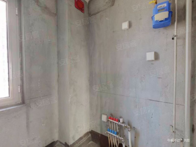 安田心屿121平米大三室电梯直达赠车位随时看房