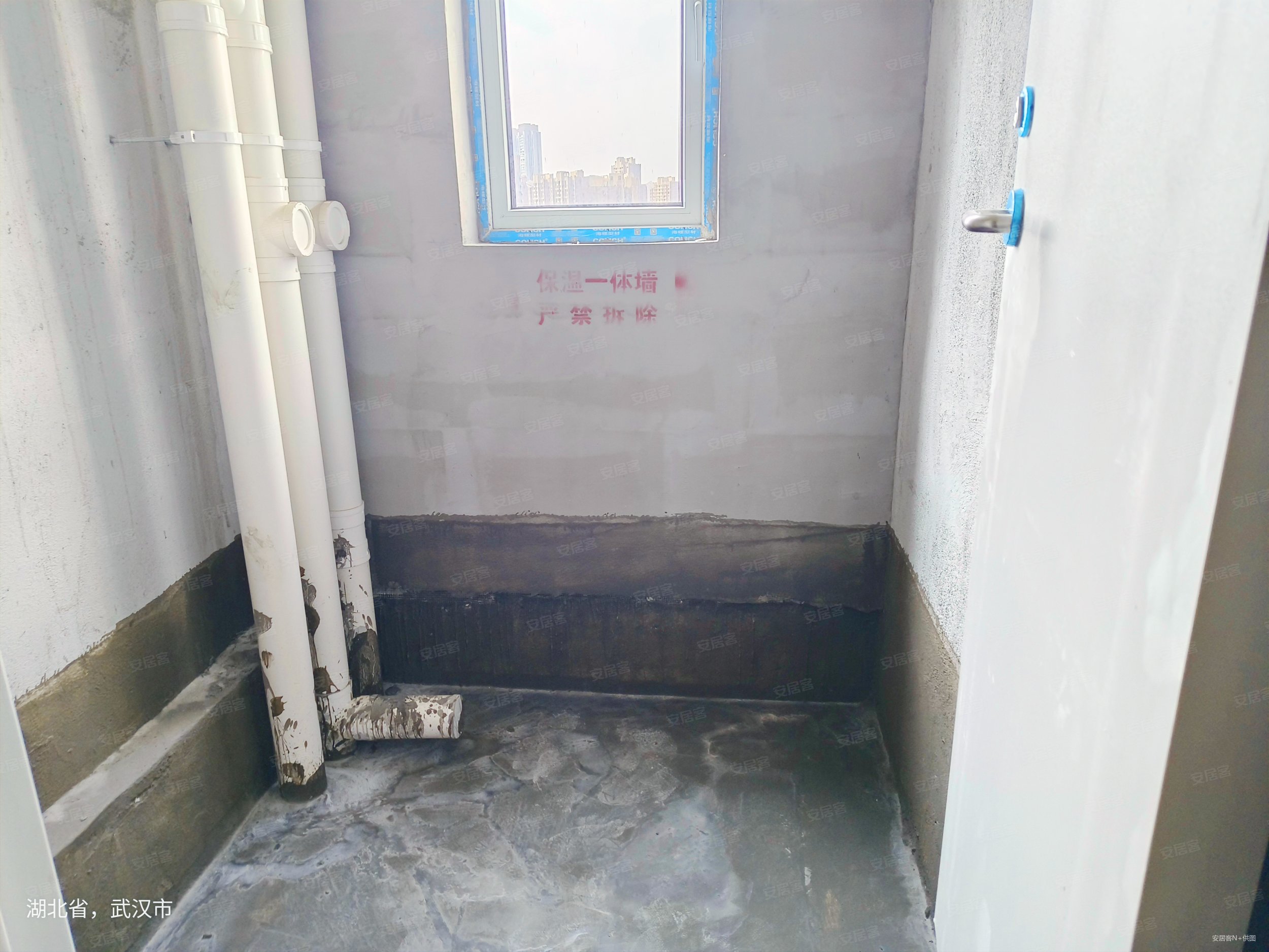 雅澜苑3室2厅2卫113.62㎡南128万