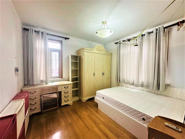 上海徐汇田林千鹤小区南北通透 近地铁 医院 固定车位 业主急租 随时