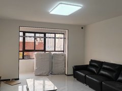 兰考兰考县兰考县城二高附近，精装修，看房方便，交通方便，生活方便出租房源真实图片