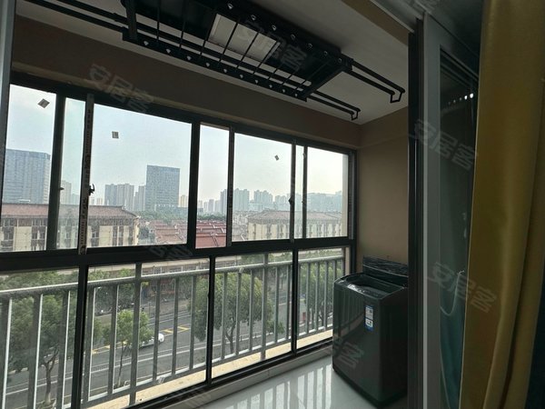 无锡锡山东亭资景苑华夏豪门旁东亭站地铁口资景苑两房出租新式装修有