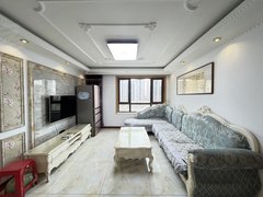 沈阳和平长白长白富海澜湾半岛 欧式风格装修三室 小高层 3个空调出租房源真实图片