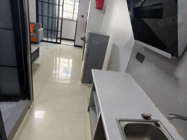 金华浦江县浦江城东三禾路19,88号楼三禾电梯公寓精装修房，配套齐全，专人管理，拎包入住，卫生整洁出租房源真实图片