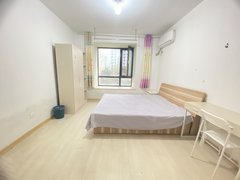 青岛黄岛灵山卫可短租月付 实图实价 吾悦广场主卧独卫 有暖气有车位拎包入住出租房源真实图片
