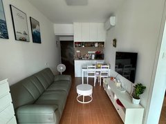 信阳平桥百花园火车站附近 2居 644元 精装修电梯小两房出租房源真实图片