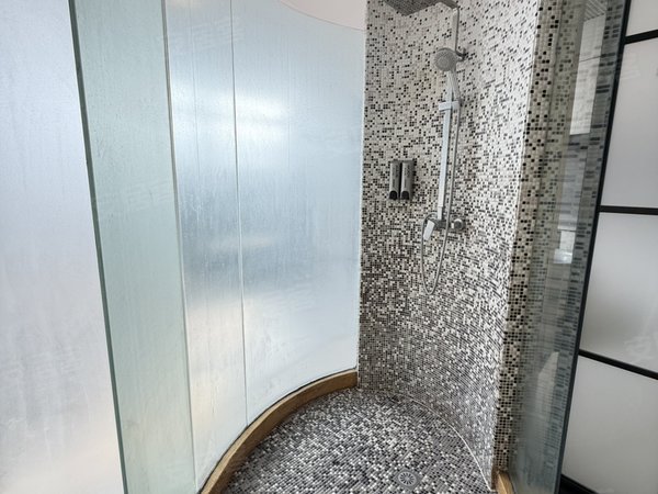 金华东阳东阳市中心望江北路5号楼海棠一号 V99 附近800实价多种户型 设施齐全压一付一出租房源真实图片