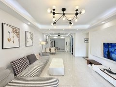 海口龙华世贸国贸城市花园，精装修，拎包入住室，三室两厅出租房源真实图片