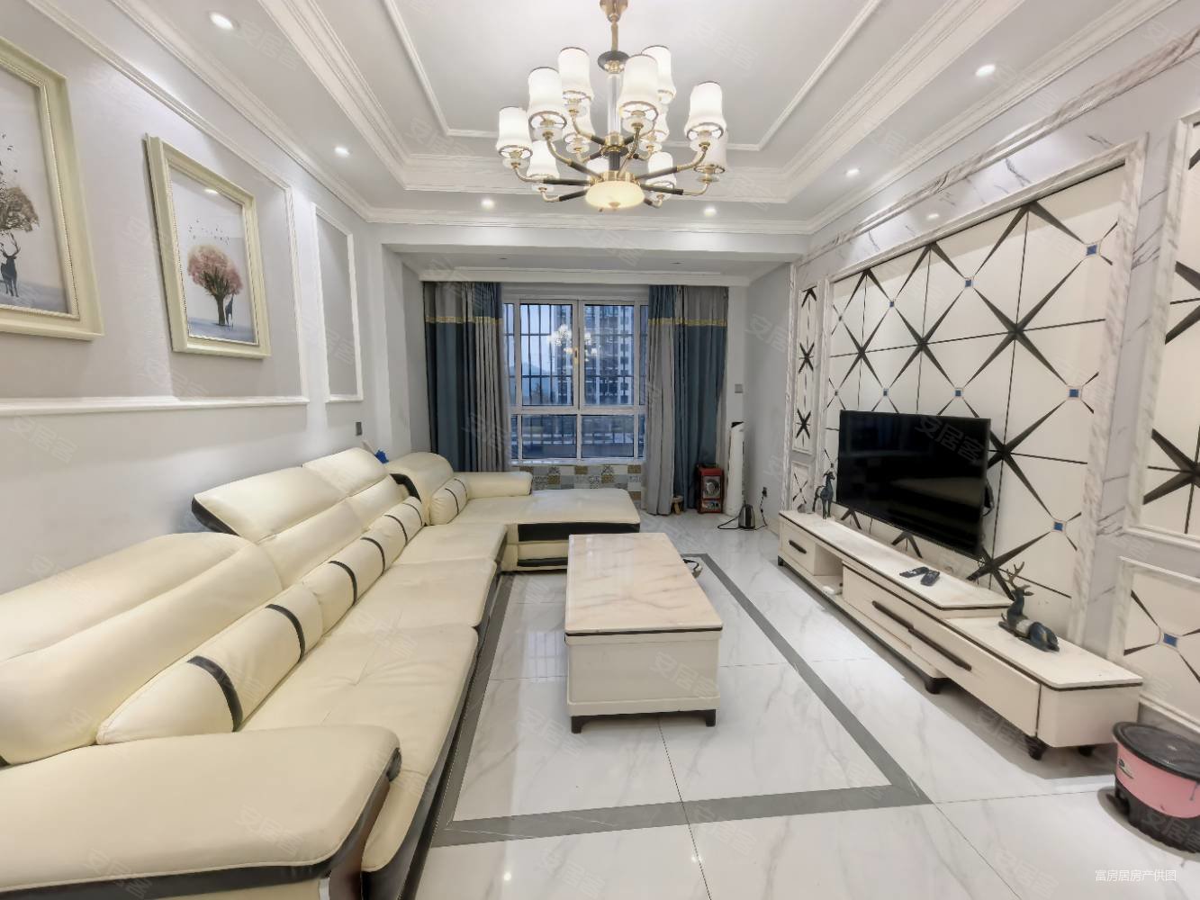 锦利王府3室2厅1卫92㎡北49万