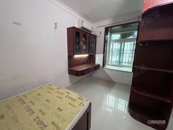 鹏城花园大三房低楼层笋盘户型方正随时看房