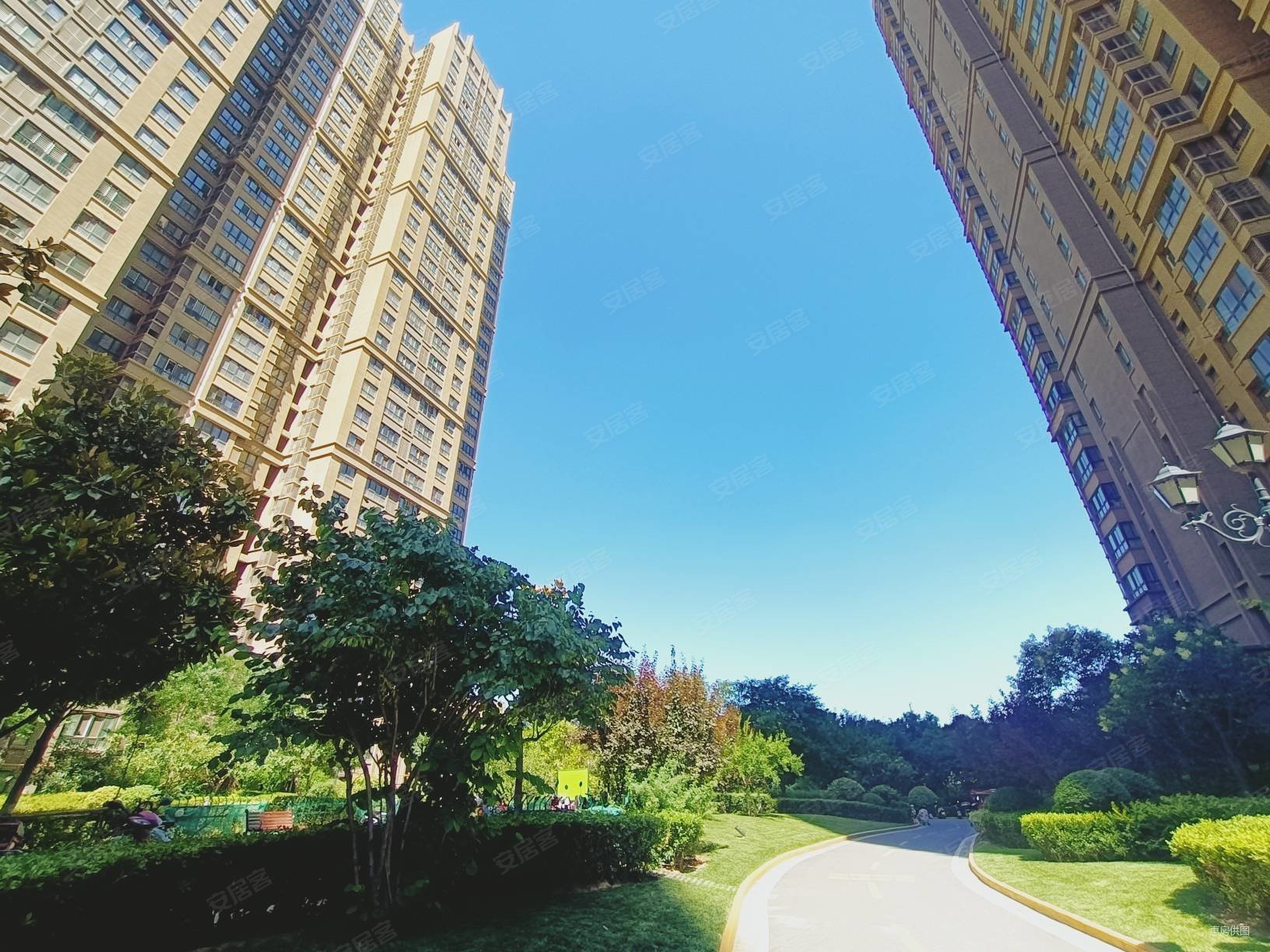奥林匹克花园五期圣西罗奥运村