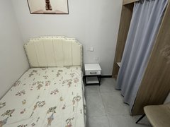 上海浦东曹路实图实价恒越广场旁云昌佳苑北次独卫有燃气厨房燃气洗澡出租房源真实图片