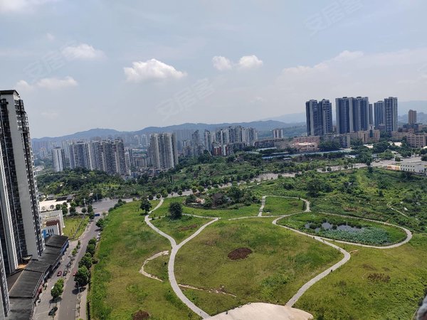 重庆长寿凤城街道寿城水岸(二期)古镇对面电梯房正中2房2厅,带家具