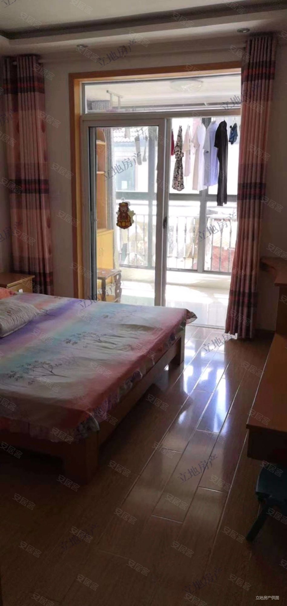 颐园世家 房龄新 满五   低容积 楼层好 商品住宅