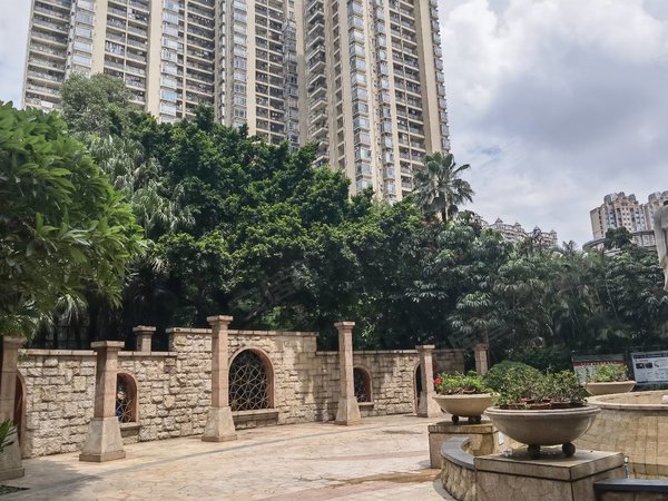 广州海珠广州塔泓景花园(b区)赤岗 泓景花园 装修保养新三房出租房源