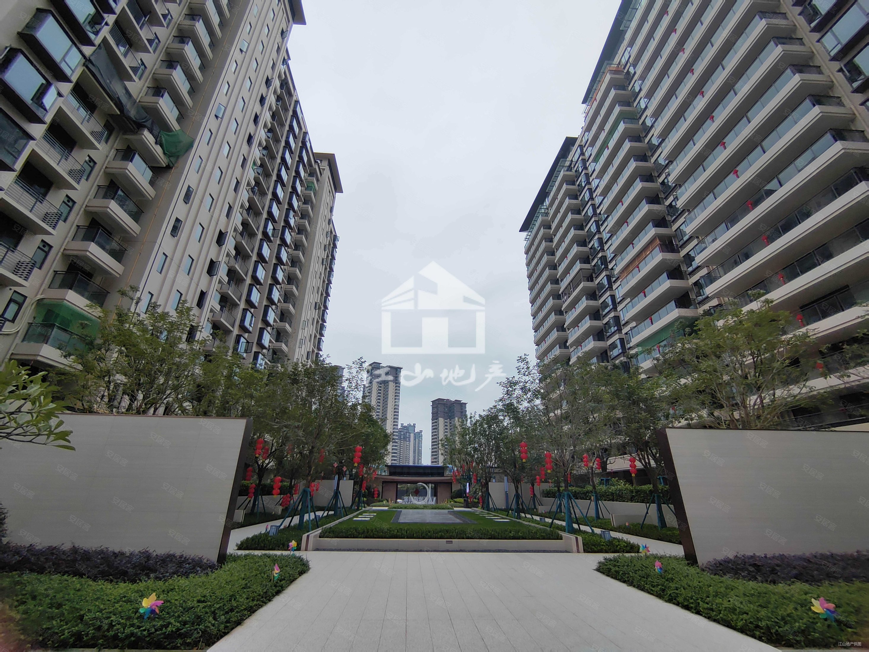 保利天悦台二手房,260万,4室2厅,3卫,171平米-南宁安居客