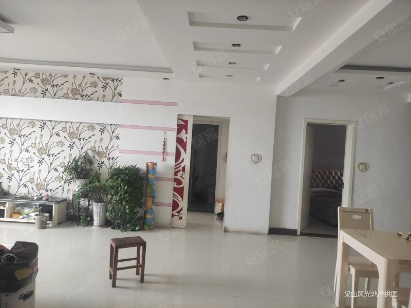 出售能上一实小实验中学三室两卫随时看房带车位储藏室电梯房 银都庄园二手房 100万 3室2厅 2卫 150 3平米 济宁安居客