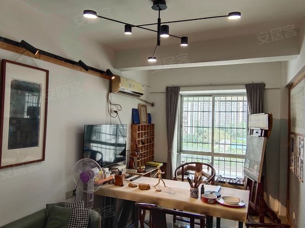 广州黄埔大沙地天虹花园天虹花园 2室1厅1卫  电梯房 精装修56平米