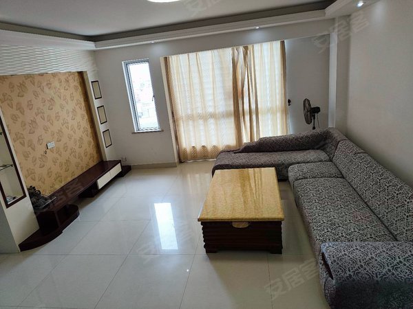 福州福清玉屏嘉鑫银座利桥古街附近,嘉鑫银座3房2厅2卫拎包入住出租