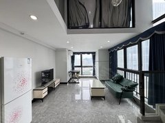 珠海香洲上冲奥园广场（钥匙在手）精装两房，业主熟好谈价，来电速看房出租房源真实图片