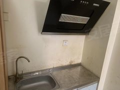 青岛城阳家佳源家佳源万象汇附近独立卫浴合租单间可做饭押一付一出租房源真实图片