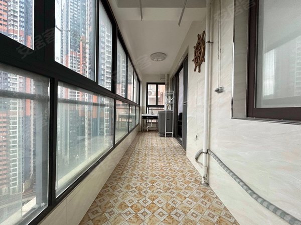 深圳罗湖布心翠岭苑布心翠岭苑三房出租 电梯房 家具齐全 看房有钥匙