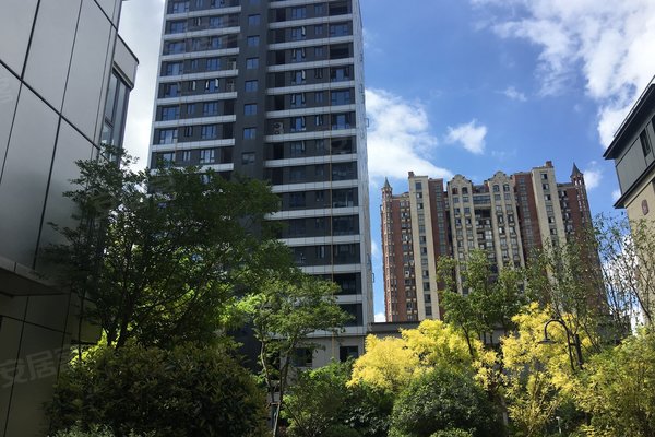 台州小区 椒江小区 葭沚小区 碧桂园珑悦(别墅) 0人觉得很赞