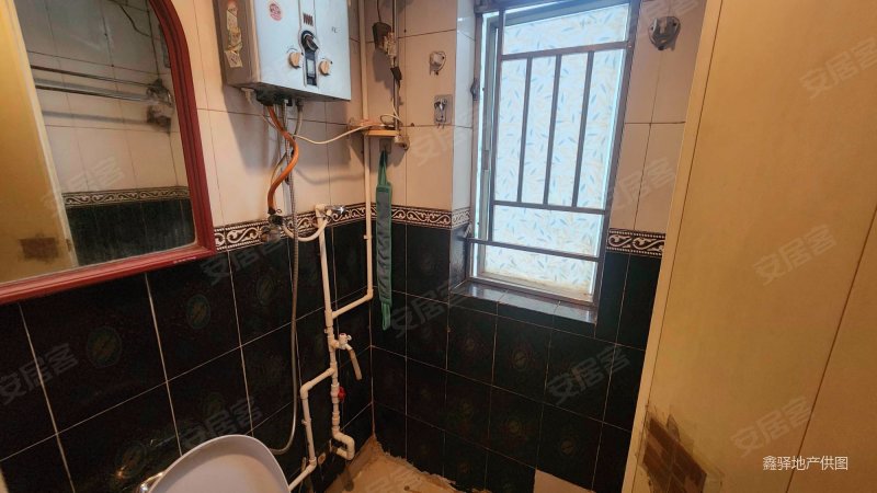 3楼三房 近西丽高铁 满五 正规商品房,松坪村竹苑二手房,488万,3室2厅