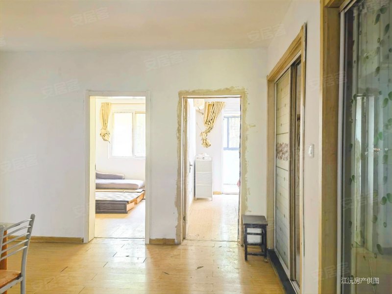 大新华府2房户型方正地铁口小区刚需总价低