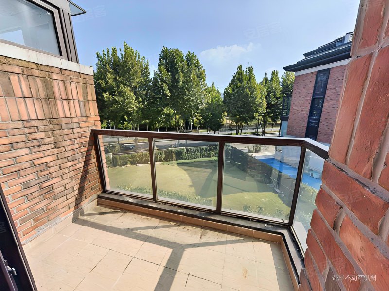 银城旭辉上淮铂悦府企业力荐诚意出售