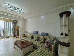 沅江沅江城区沅江市区湖景半岛电梯中层三室两厅一卫朝南户型家电家具齐全拎包入住。出租房源真实图片