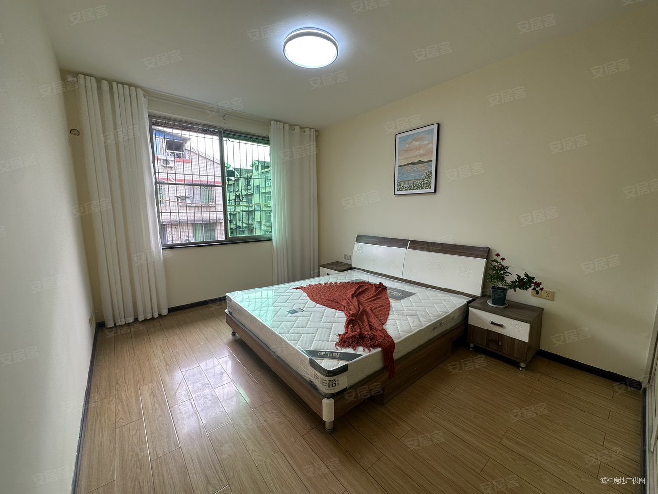 金源路29号院4室2厅2卫120㎡南北28.8万